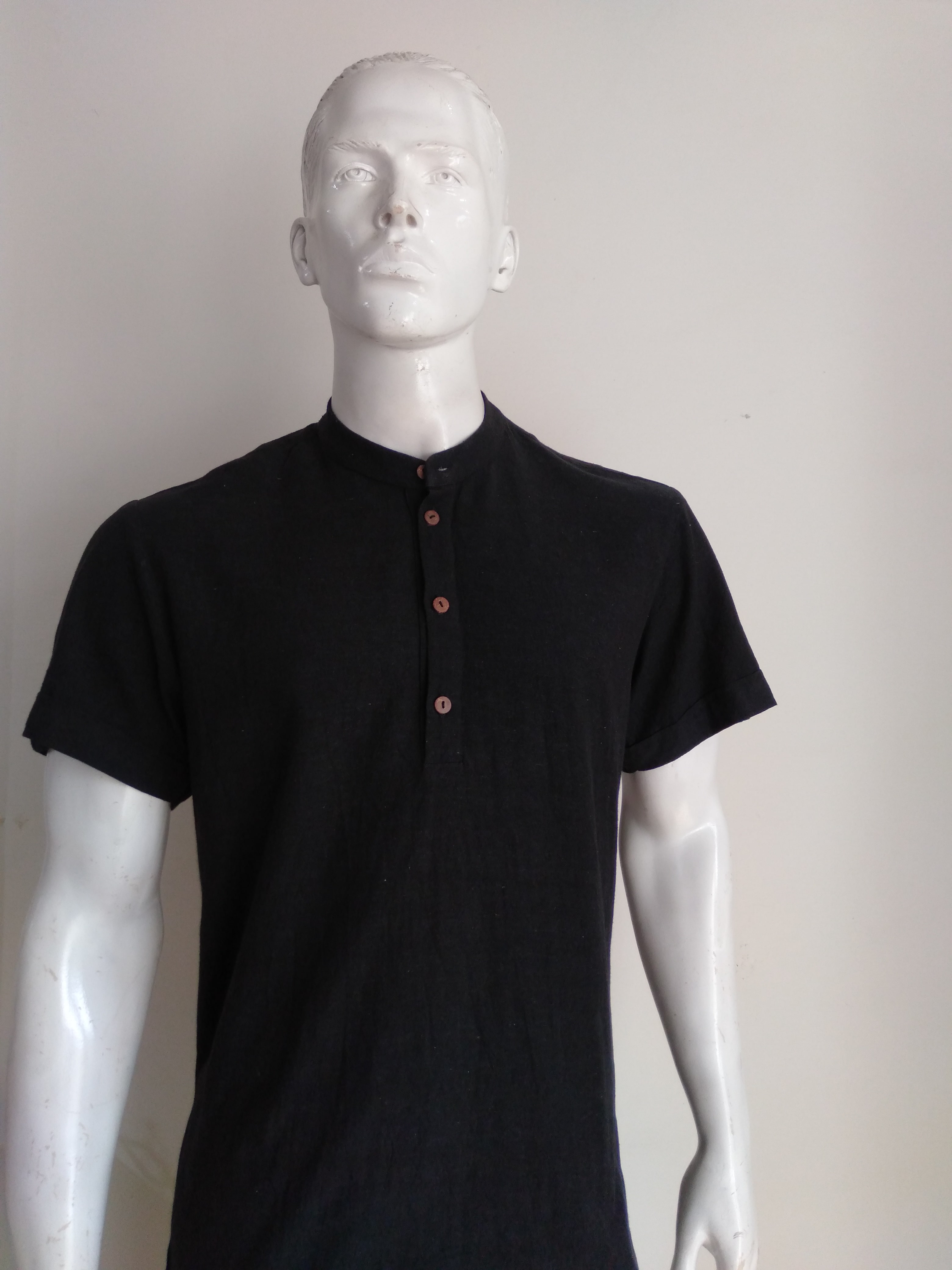Ashim Hemp/bamboo Men's band collar top