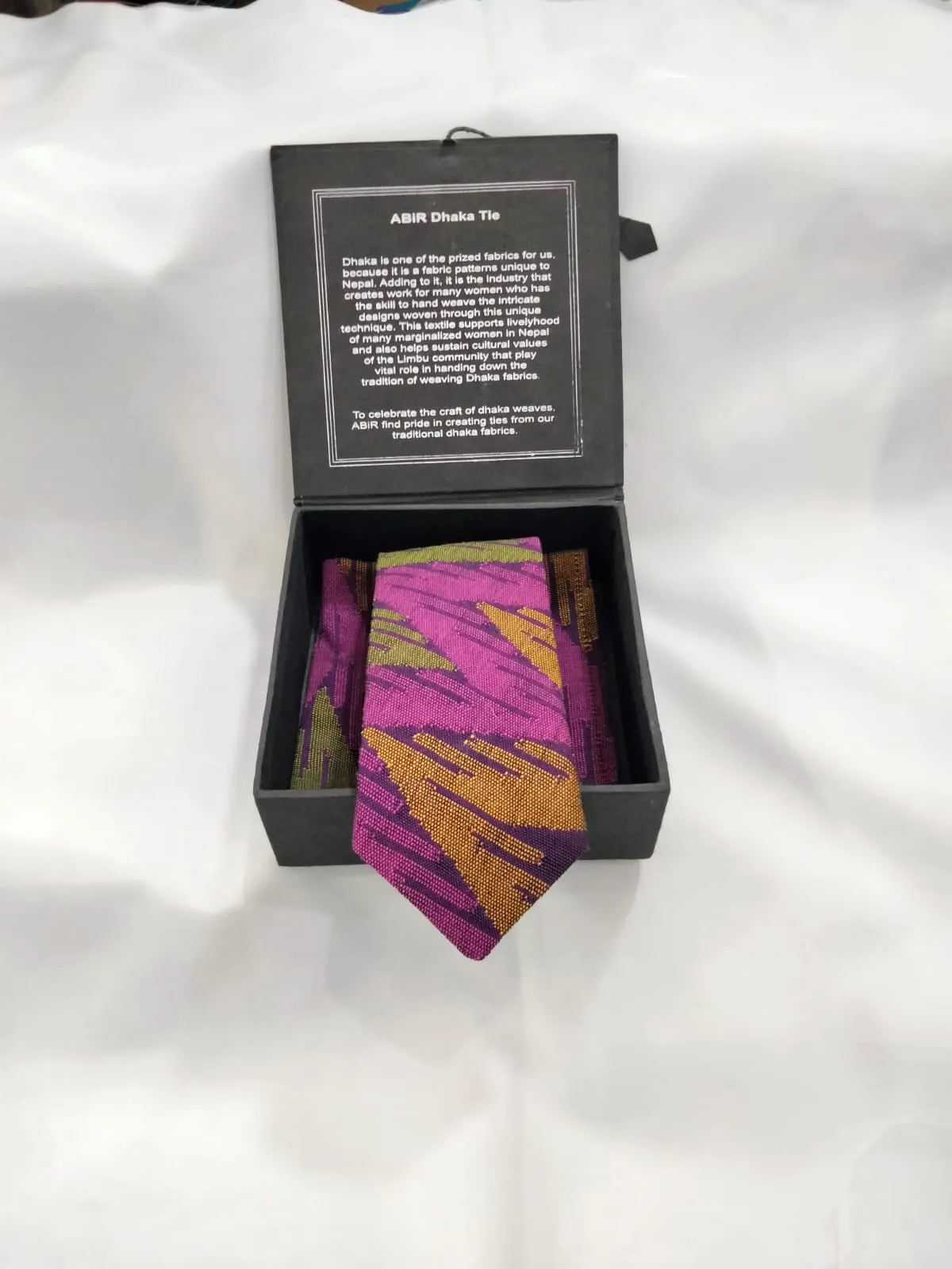 Dhaka tie set